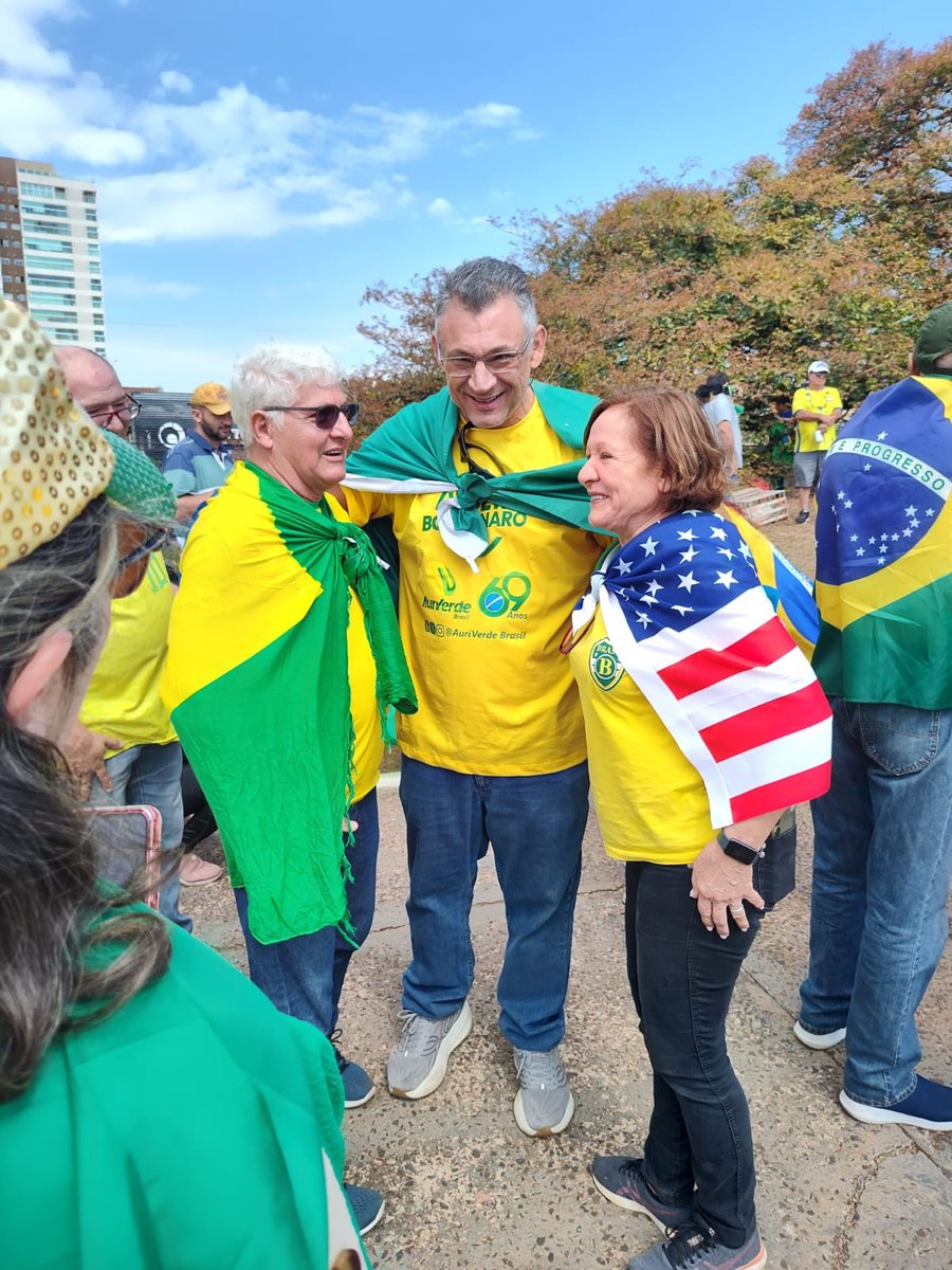 Nas ruas, pela liberdade