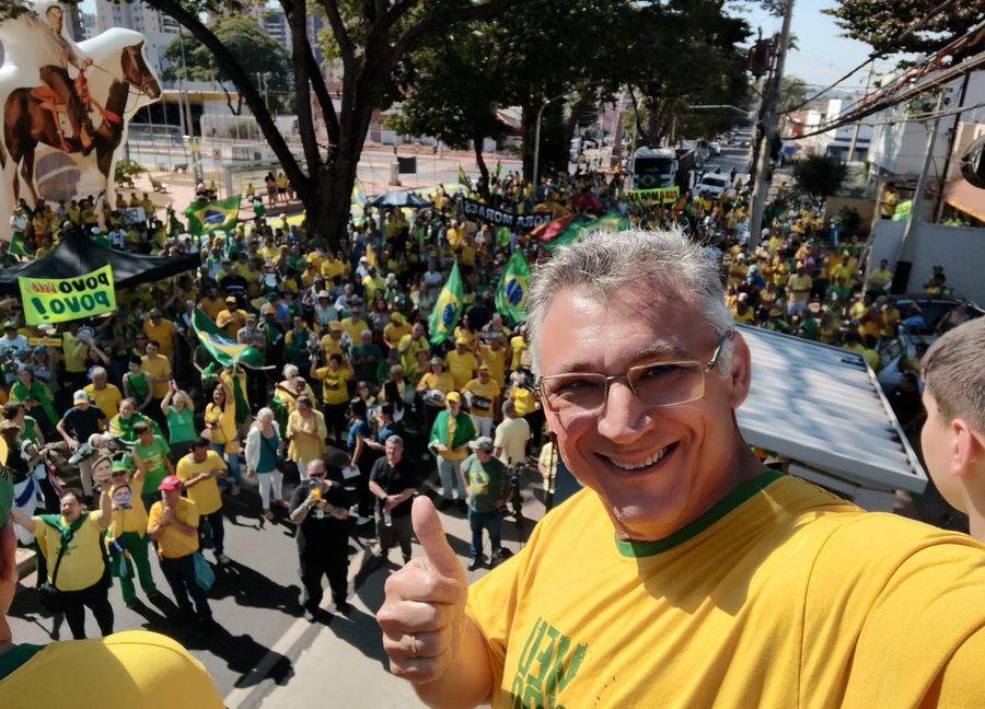 Nas ruas, pela liberdade